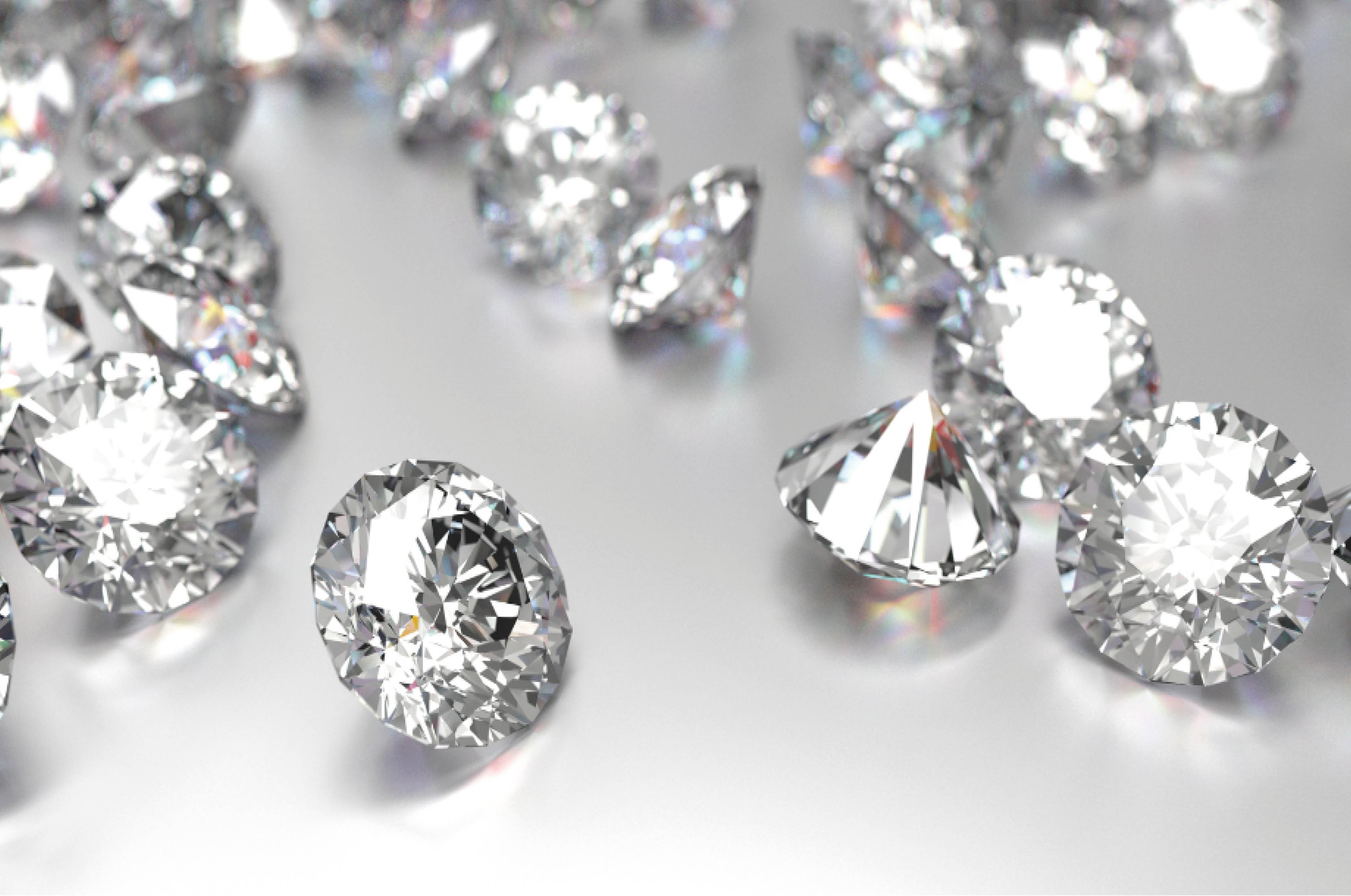 Как отличить настоящий бриллиант от синтетического?